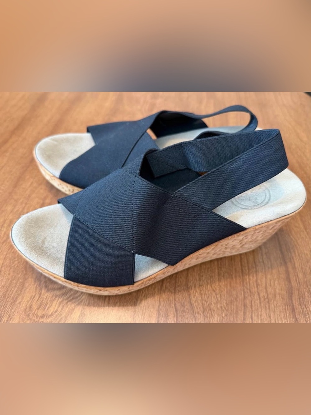 CHARLESTON SHOE CO. Black Elastic Crossover Wedge Sandals